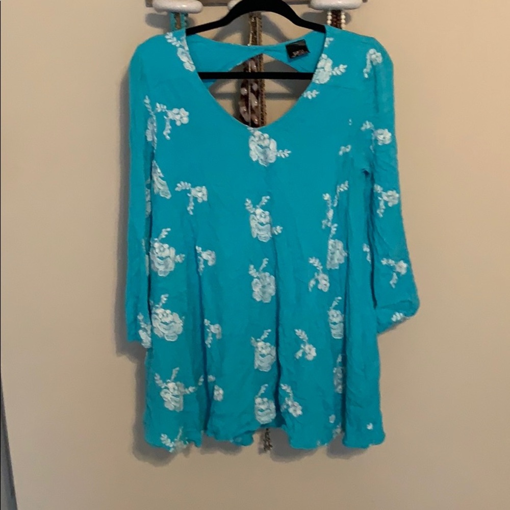 Smell the Roses (by buddy love)tunic w/embroidery